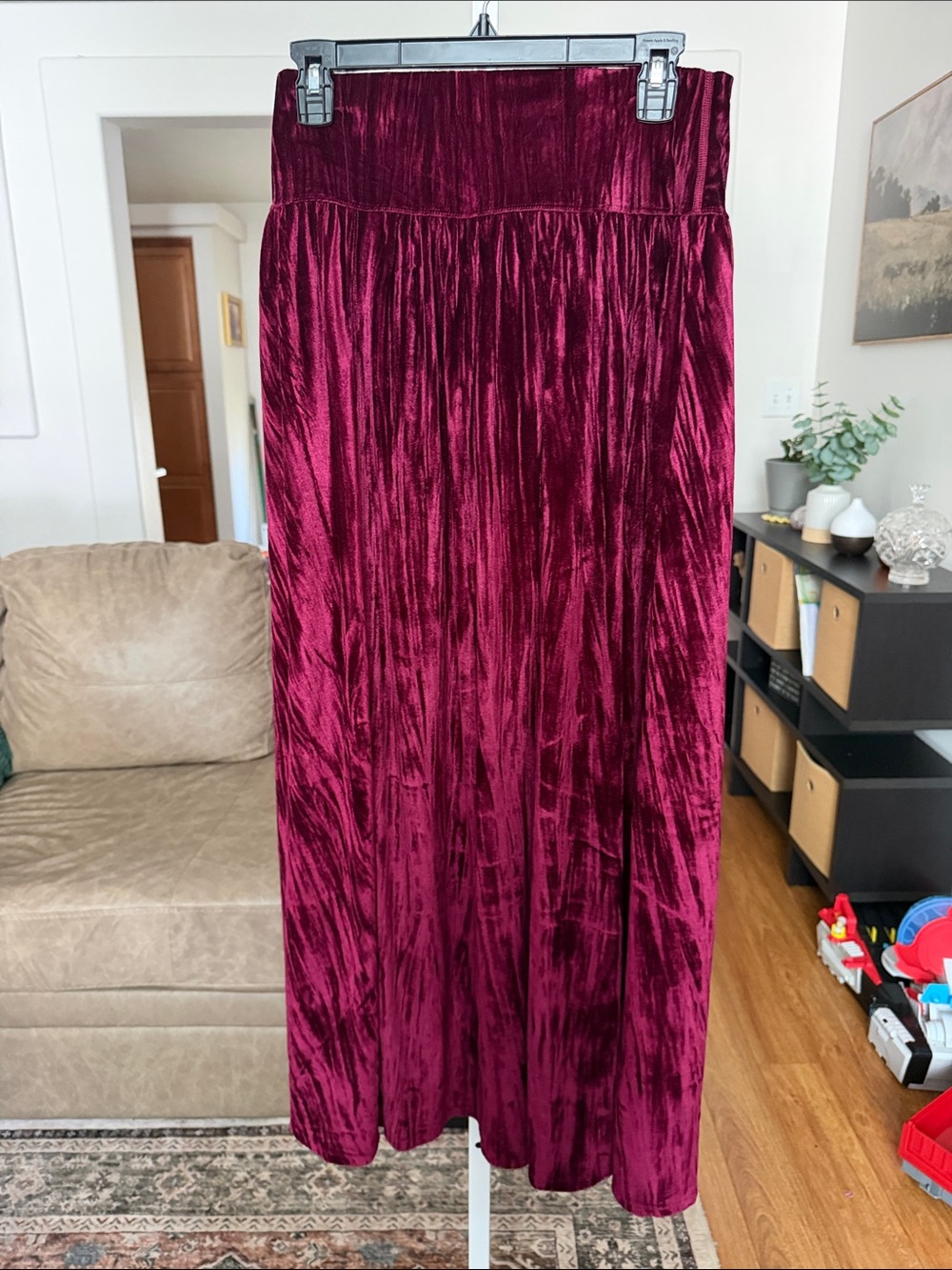 Halara Velvet Maxi Slit Skirt in Burgundy Size Medium